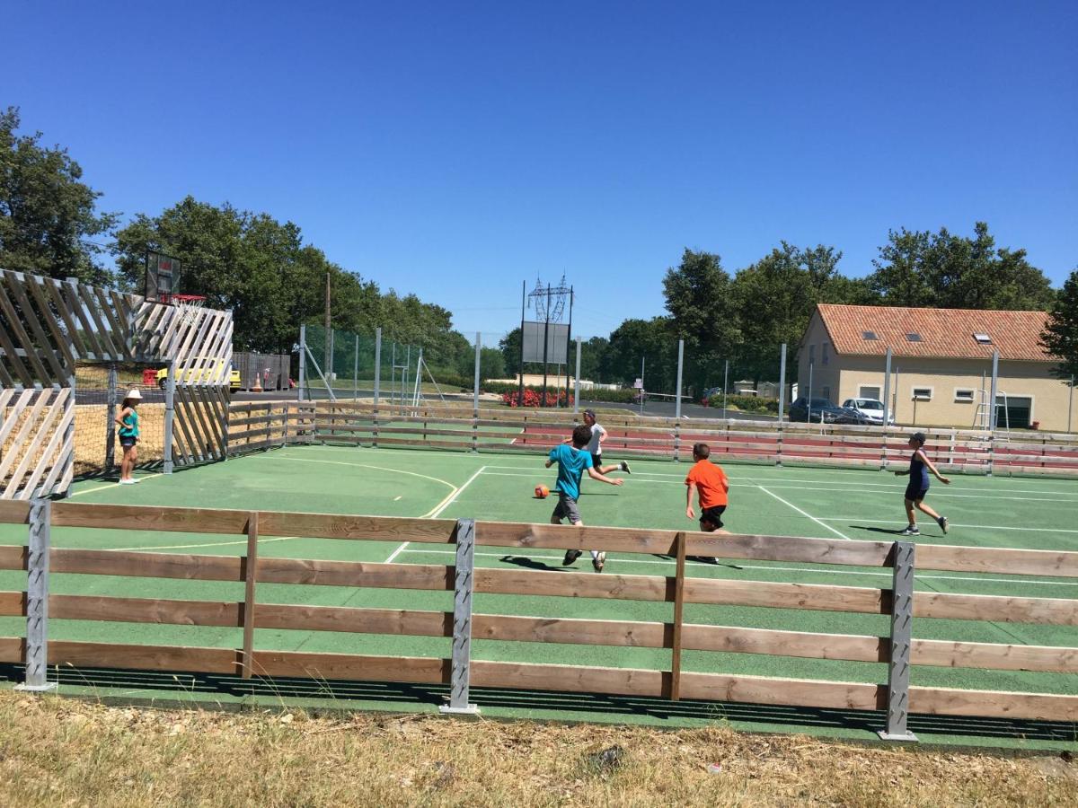 Camping Les Petites Minaudieres Coussay-les-Bois Eksteriør bilde