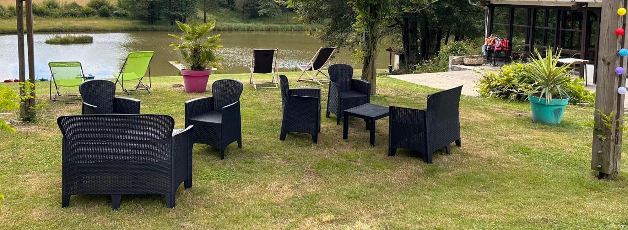 Camping Les Petites Minaudieres Coussay-les-Bois Eksteriør bilde